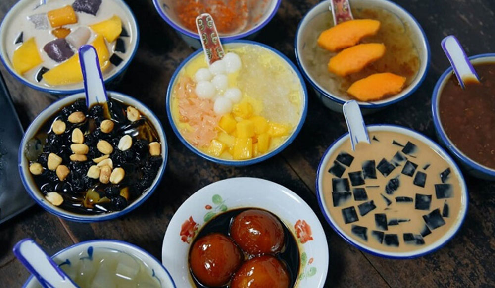 Ho Chi Minh City Food Guide - dessert in saigon